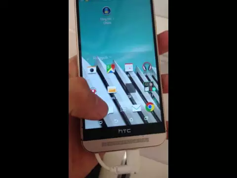 Taking a screeenshot on HTC M9 by using Power + Volume Down button